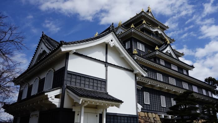 If you're not great with slopes and steps, consider visiting castles built on flat land instead. Such as Okayama Castle (shown above) and Matsumoto Castle.