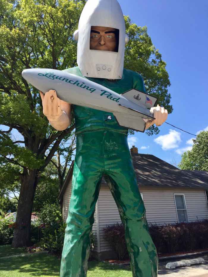 The Ten Most Famous Muffler Men WanderWisdom