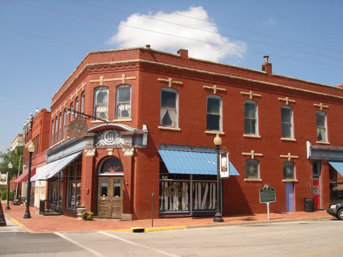 Oklahoma’s Most Haunted City: Ghost Stories From Guthrie - WanderWisdom