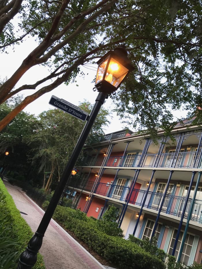 The grounds of Port Orleans French Quarter are clean and serene, making for a peaceful stay.