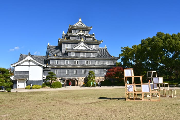 The good news is, reconstructed Japanese castles like Okayama Castle have less steep steps. The bad news is, reconstructed castles are still seldom equipped with elevators.