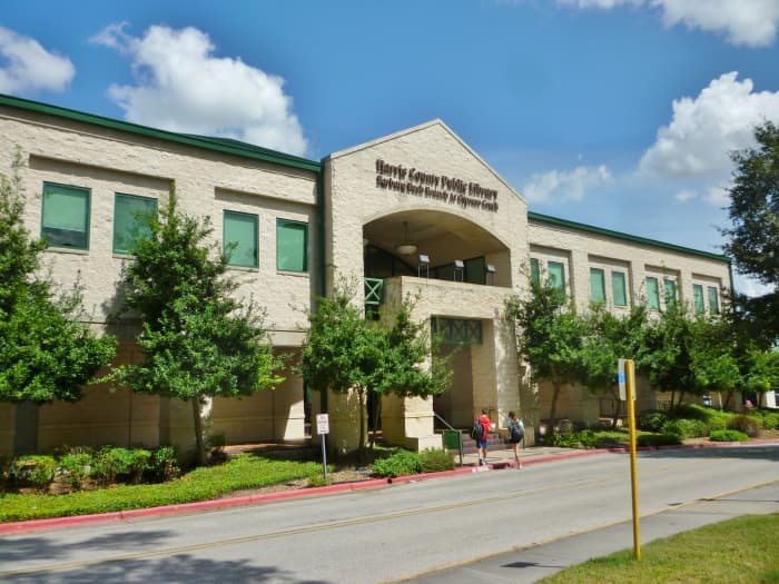 Barbara Bush Library in Spring, Texas: In Honor of Robin and Literacy ...