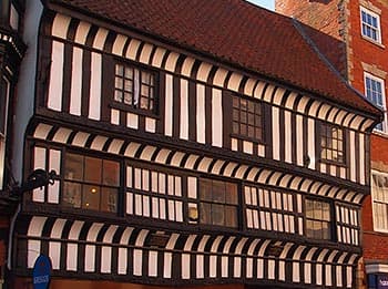 The Governors' House. A 15th century half timbered building in Newark Market Place During the Civil War it was occupied by successive Governors of the town. KIng Charles I and Prince Rupert are said to have argued here over battle plans.