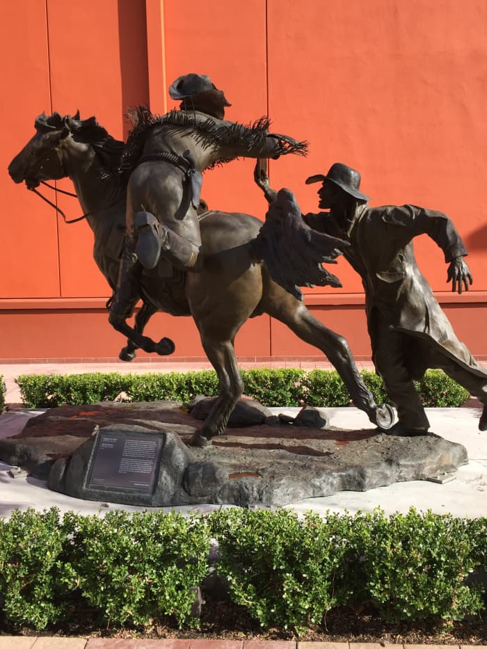 "Special Delivery" by Douglas Van Howd, statue depicting the Pony Express ride carrying the news of Abraham Lincoln's election