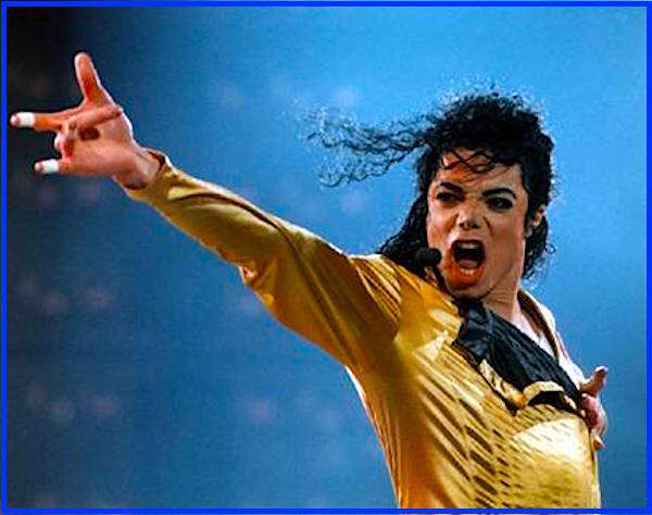 Michael Jackson's death occurred on the same day as that of actress and sex symbol Farrah Fawcett: June 25, 2009.
