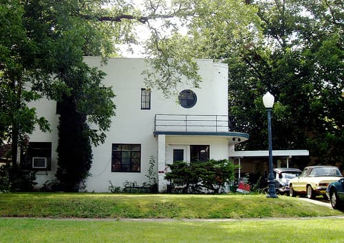 Whenthoff residence. Breaking away from the traditional Zigzag styles of classic Art Deco buildings, this house employs a very streamlined design, reminiscent of ocean liners with it's curved and modern lines.