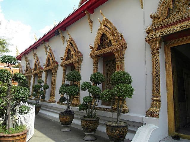Wat Chana Songkhram (just opposite the western end of Khao San Road - If you see this huge temple than you've found Soi Rambuttri