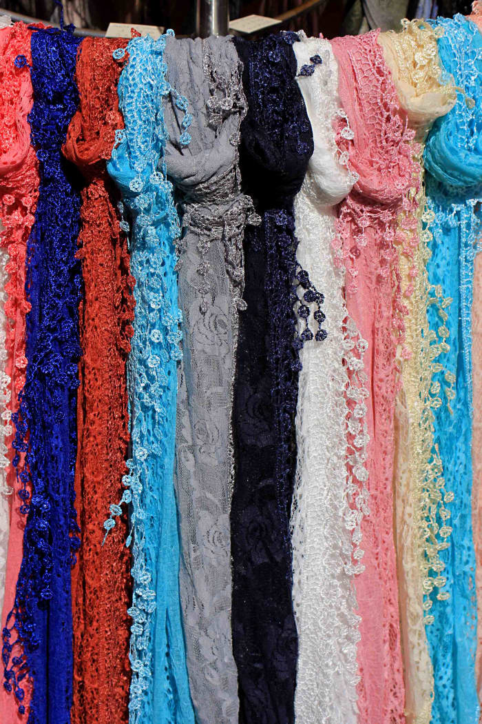 If Murano is noted for its glass, Burano is regarded as a centre of fine lace making, and there is a lace museum to visit and many retail outlets selling lace products