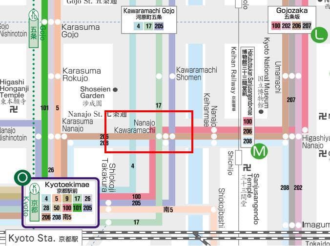 One bus stop is Nanajo Kawaramachi. Notice that there are 3 dots in it. This means that buses 17, 206 and 205 stop here. Look at the line colors carefully.