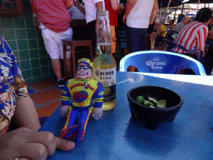 Speedy took time for a cold one at The Green Bar after a hot afternoon of walking and shopping.