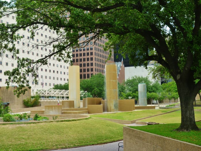 Tranquillity Park in Downtown Houston Commemorates Moon Landing ...