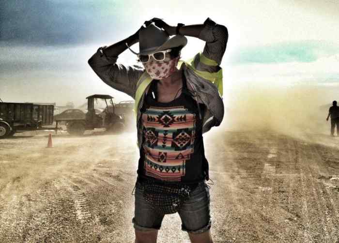 50 MPH gusts with severe sandstorm warnings.