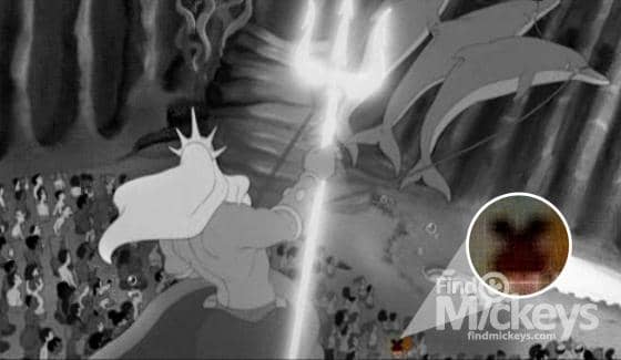 what-you-didnt-see-hidden-disney-images-the-little-mermaid