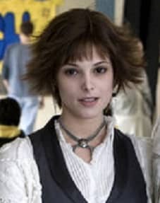 Three of the storytellers Twilight short film's plots, center on Alice. Alice Cullen is certainly a fan favorite.