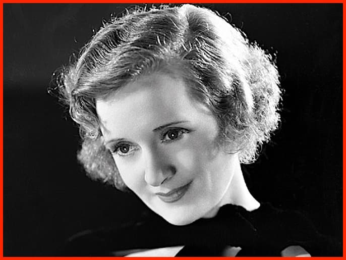 Although best-remembered as Glinda the Good Witch in "The Wizard of Oz," actress Billie Burke also starred as Clara Topper in the popular "Topper" movie series.