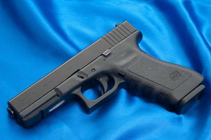 Glock's First Pistol: G17 9mm