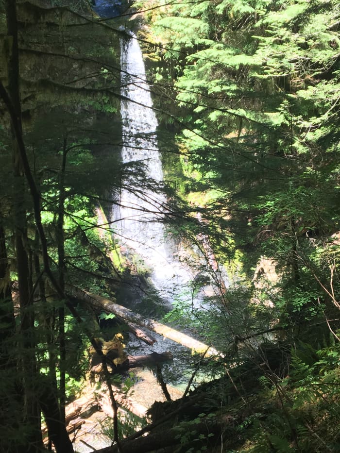 Copper Creek Falls can be found along side of the trail although it is not one of the main destinations of this hike.