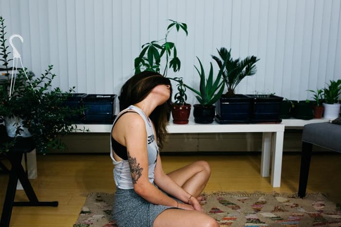 Some people may find it difficult to focus when attempting yoga or other fitness activities at home.