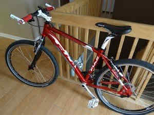 A urban bike showing how a good set of bike bar ends can not only enhance the looks of your bike but offer an alternative riding position.
