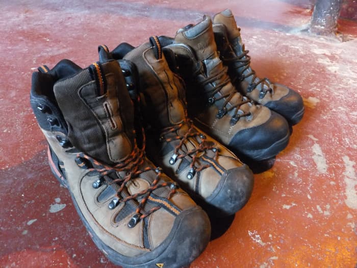 How to Buy Hiking Boots: Secrets From a Footwear Manager - SkyAboveUs