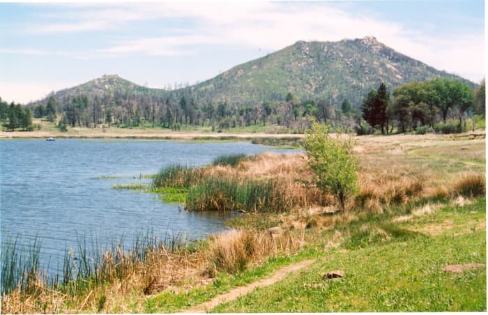 Stonewall Peak (5730') in Cuyamaca Rancho State Park overlooks the trout-filled Cuyamaca Lake (4657').