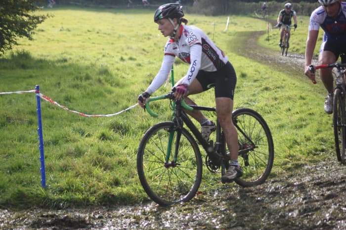 Get creative- Green bar tape works fantastically with the green elements on this black bike