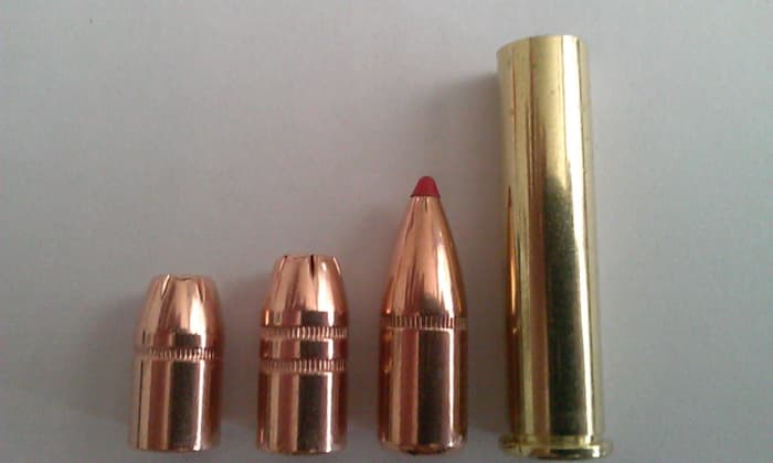 .357 caliber bullets (from left to right) 158 gr XTP, 180 gr XTP, 200 gr FTX, New 357 Rem Max casing. Bullets manufactured by Hornady.
