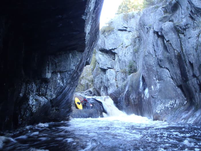 Kayaker deep in Gulf Hagas