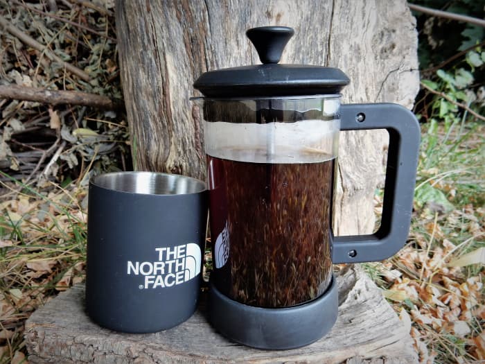  Die GSI French Press produziert den besten Camp-Kaffee, den Sie jemals trinken werden. 