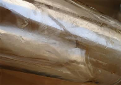Dissolved erythritol dries leaving a dirty-looking film on glasses. Not a big deal, but different from sugar.