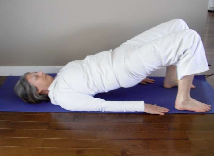 Illustrated Prenatal Yoga Poses - CalorieBee