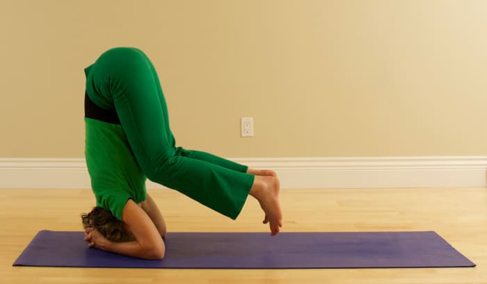 How to Do a Headstand Safely - HubPages