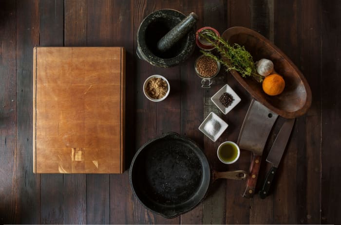 When you eat slowly and mindfully, all the rich flavors and textures in your food come to life in your mouth.