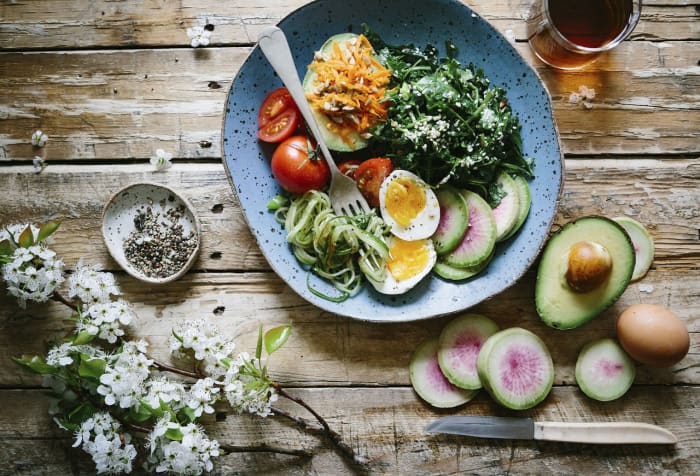 You don't really need Lite 'n Easy to lose weight. Following a lower calorie diet and eating healthy portion sizes can help you lose weight, too.
