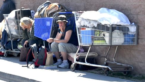 Who Are the Homeless People of America? - Soapboxie