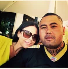 Ko and his long time partner Teresa who has suffered the pain of a miscarriage since Ko has been imprisoned.