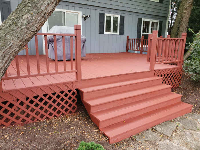 Pro Tips for Applying Solid Deck Stain (Plus Prep Guide) Dengarden