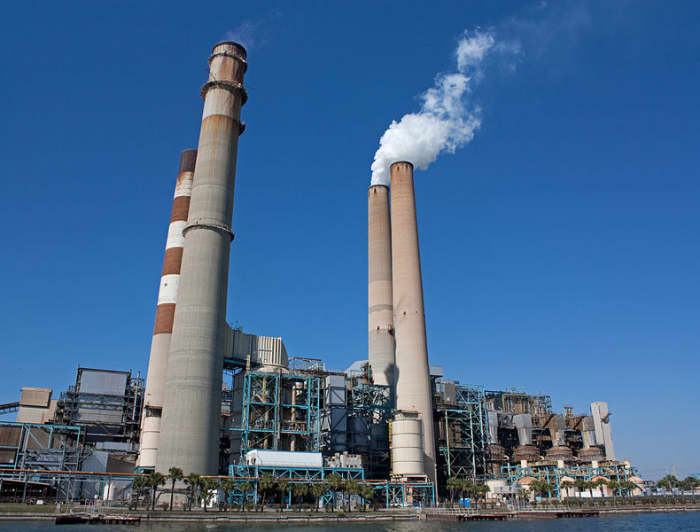 Without constant deliveries of coal, power stations like this will quickly shut down, resulting in the total loss of electric grids around the world.