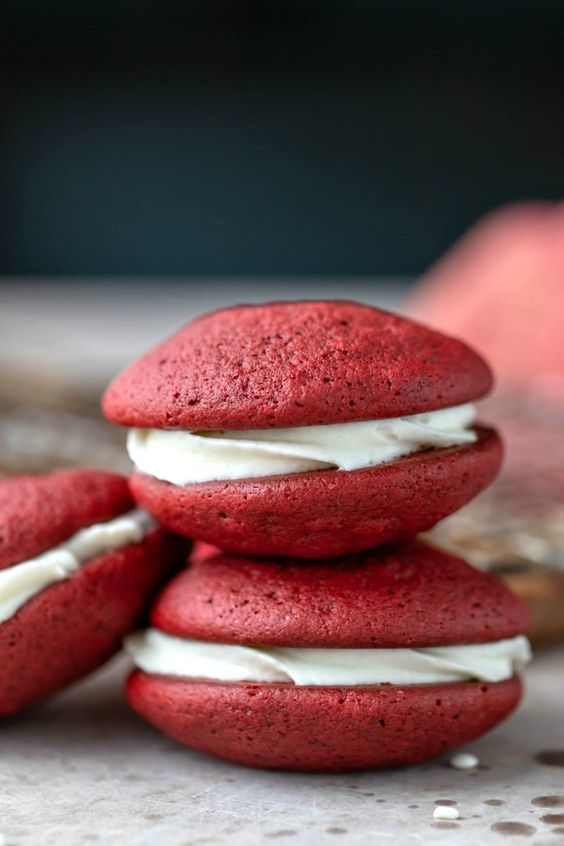 Red velvet whoopie pies