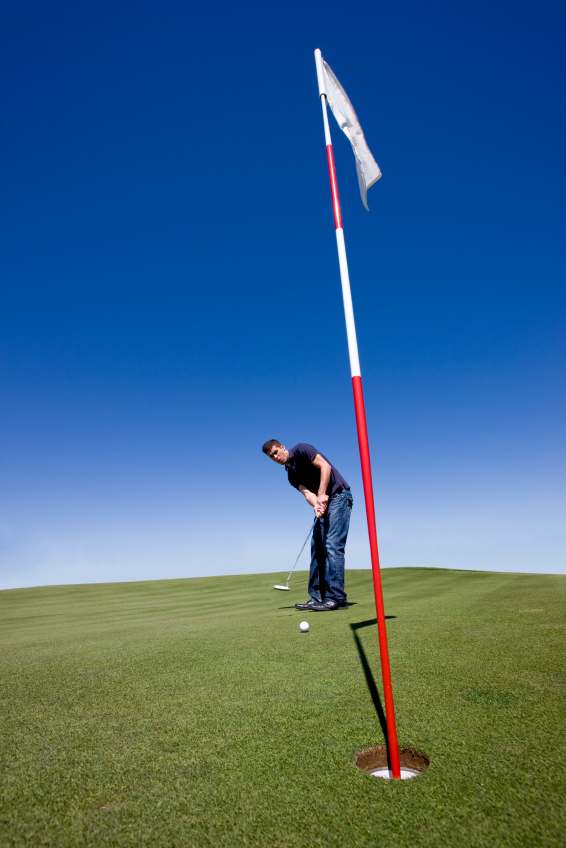 6 Mental Tricks to Improve Your Golf Score HowTheyPlay
