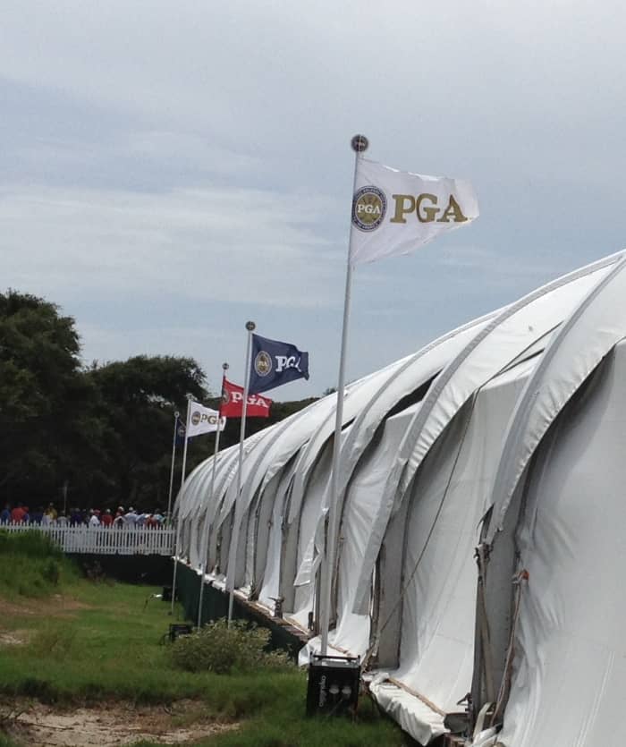 what-to-wear-and-bring-to-a-major-golf-tournament