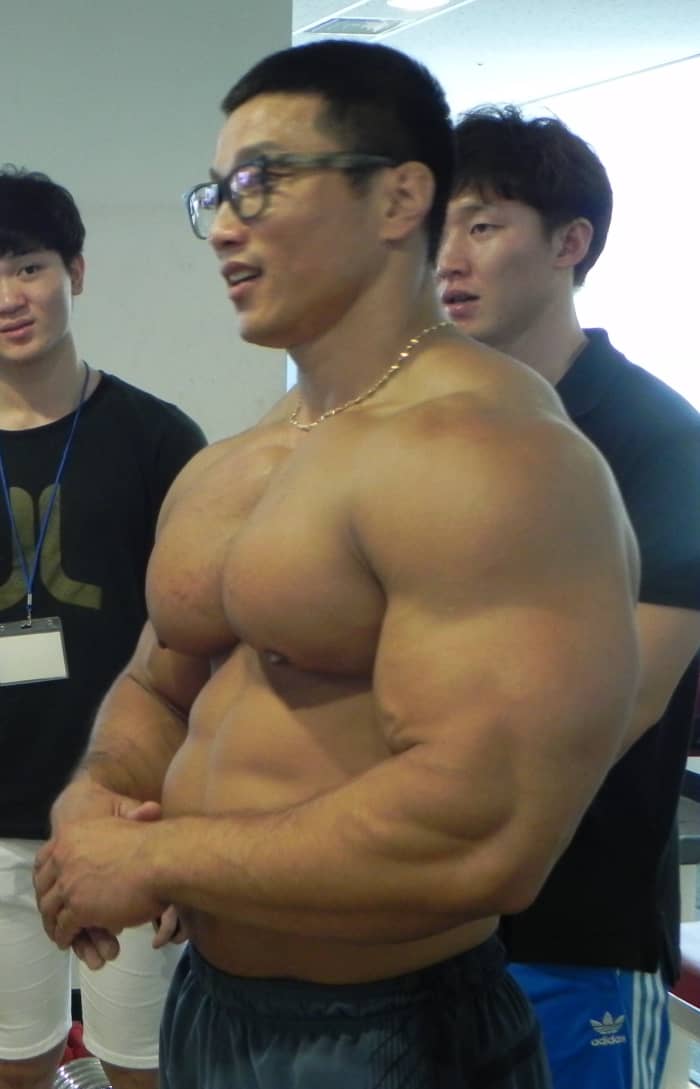Kang Kyung Won hosts numerous fitness camps and training sessions where he shares his experience and advice with other aspiring bodybuilders.