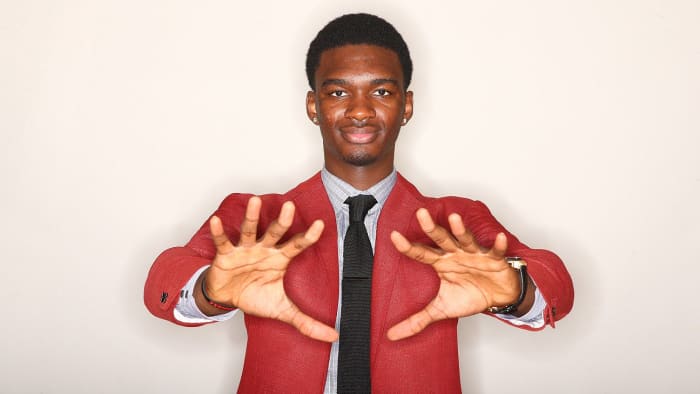 Noah Vonleh was drafted by the Charlotte Hornets in 2014. He is currently signed to the New York Knicks.