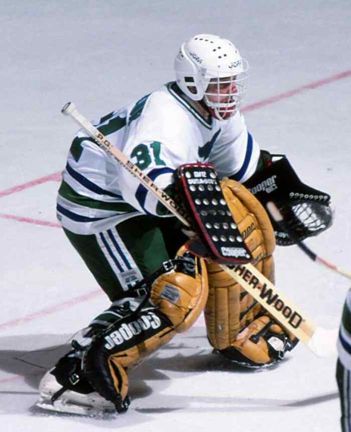 15 Shortest Goalies to Ever Play in the NHL HowTheyPlay
