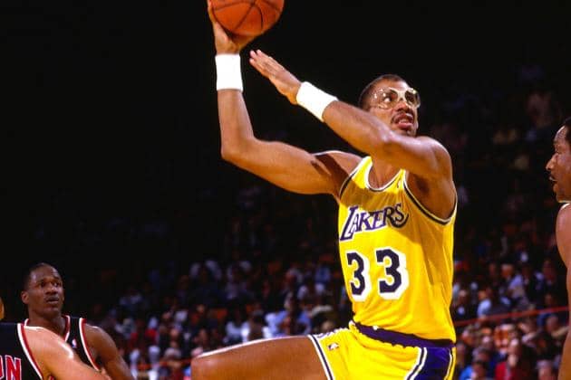 Top 10 Los Angeles Lakers of All Time - HowTheyPlay