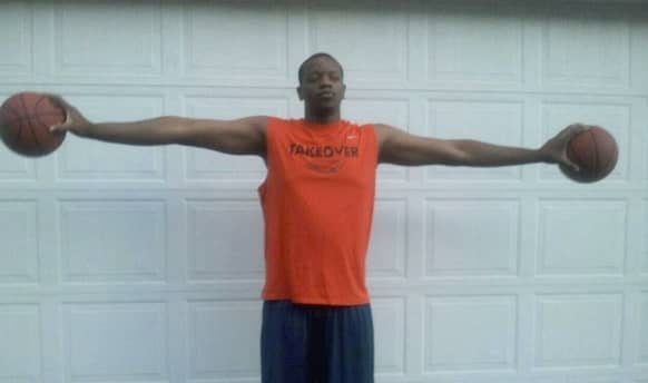 Though not in the NBA, BeeJay Anya holds the record for the highest ape index of any known basketball player. He is 6’9” with a ridiculous 7’9” wingspan, giving him a +12 ape index.