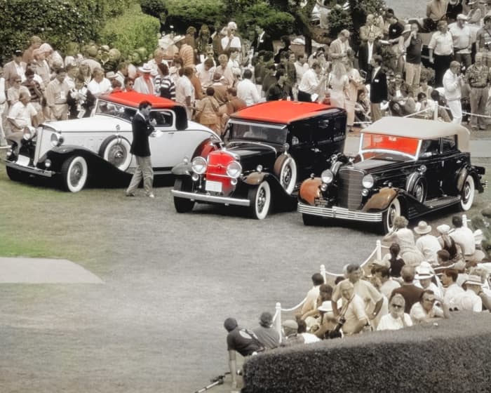 The AI has trouble with cars and other man-made objects, because it doesn't know what color they were originally, but did it really have to skip the grass? Or make the roofs, windshield and grills of the cars red?
