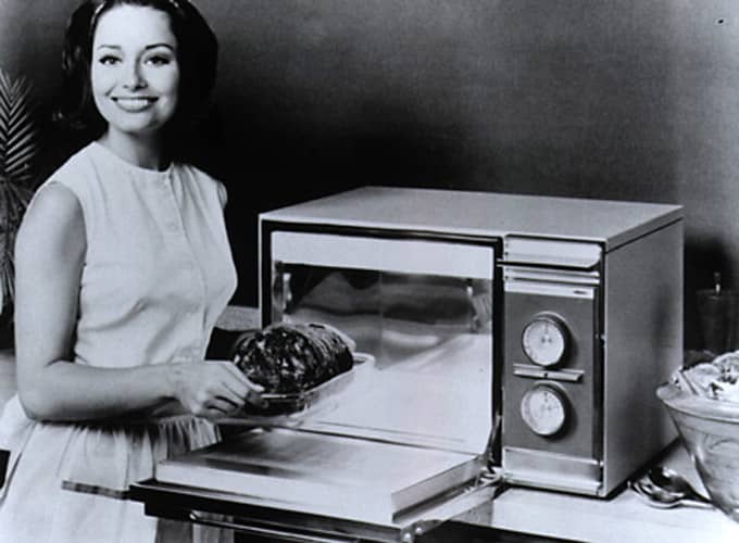 1967 Microwave oven