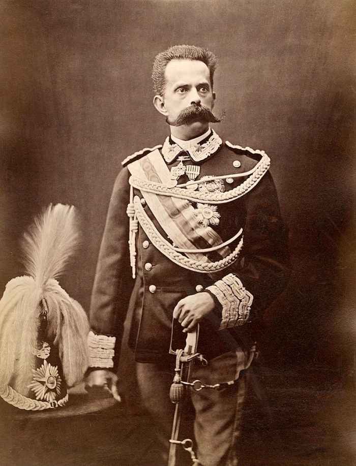 King Umberto I. That moustache could become an issue if dealing with an extra cheese pizza.