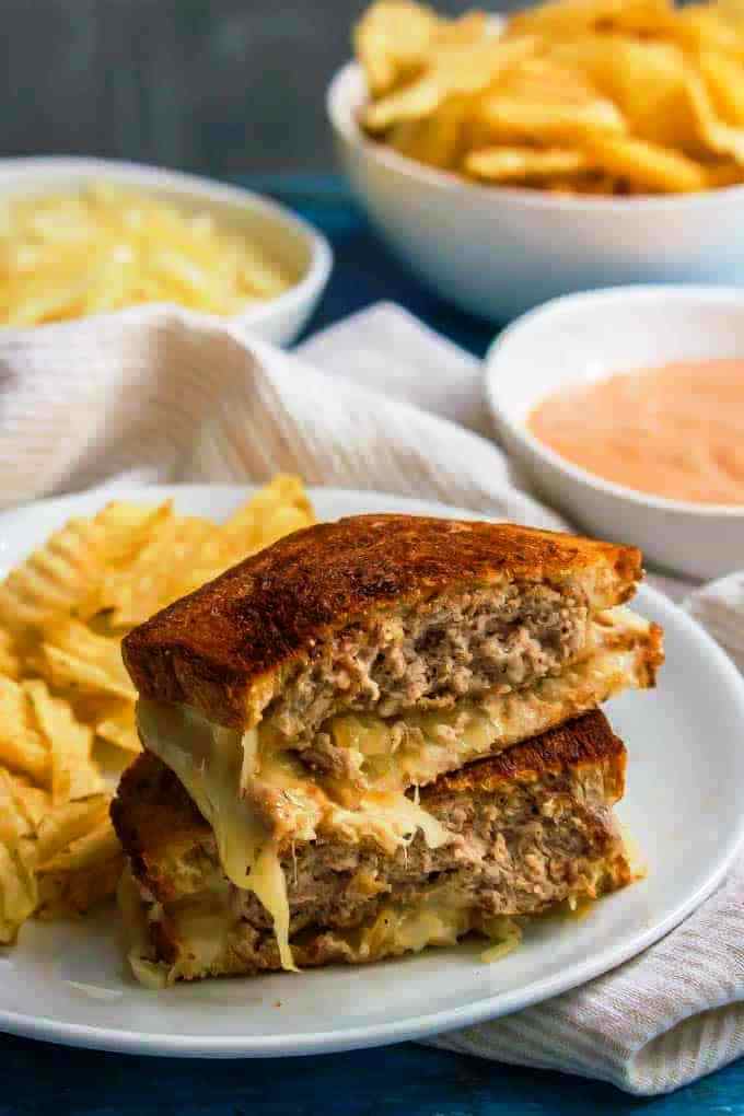 Turkey patty melt